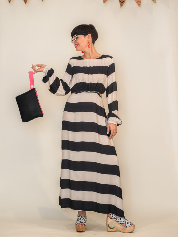 VESTIDO LARGO RAYAS HORIZ CINTURON LUNARES