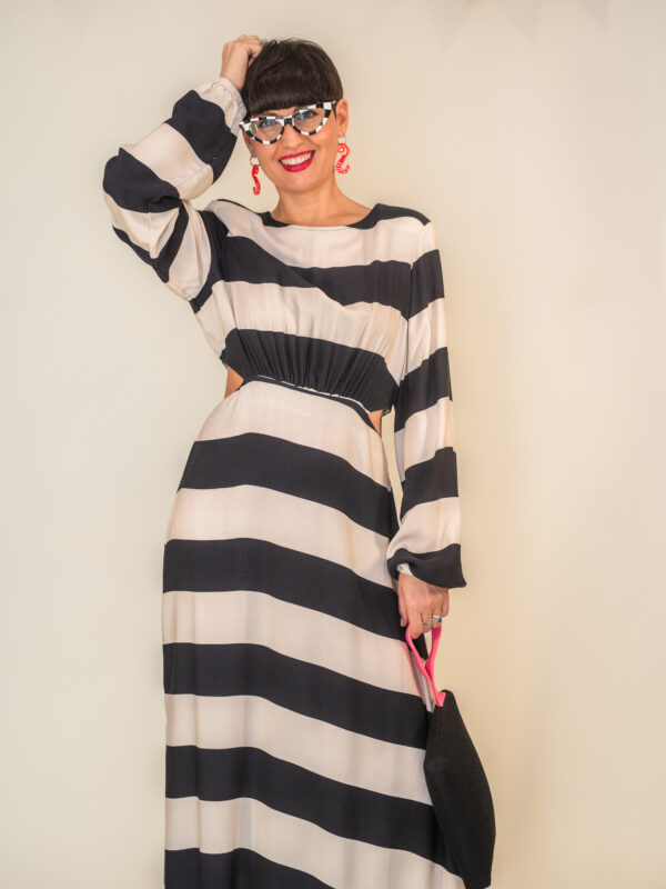 VESTIDO LARGO RAYAS HORIZ CINTURON LUNARES