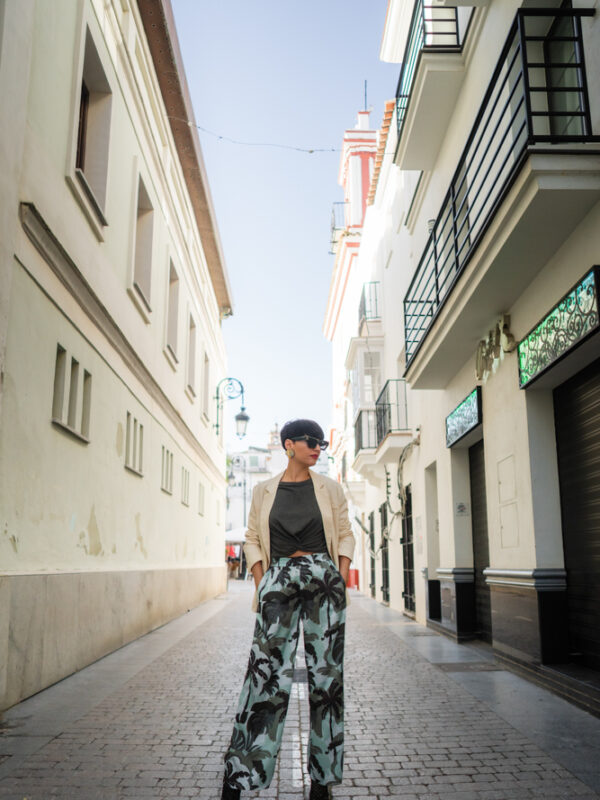 PANTALON VERDE PALMERAS